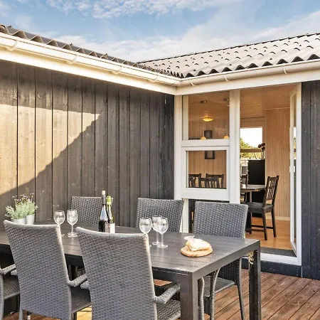 Holiday home Hroswitha