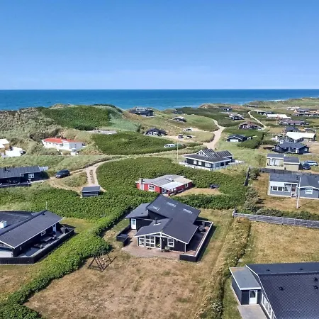 Holiday home Hroswitha