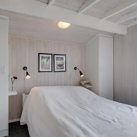Feriehus Hroswitha - 100m From The Sea By Interhome *