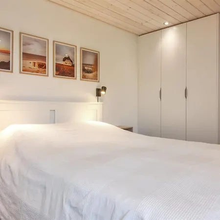 Feriehus Hroswitha - 100m From The Sea By Interhome