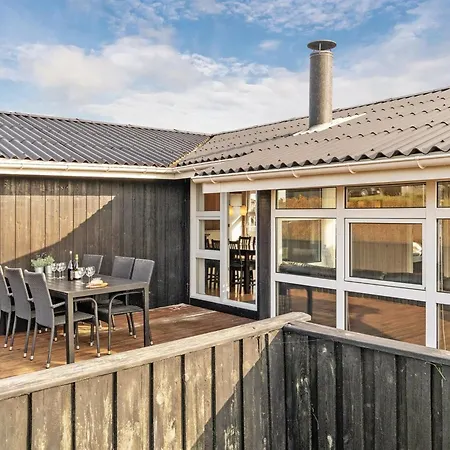 Hroswitha - 100m From The Sea By Interhome Feriehus Løkken